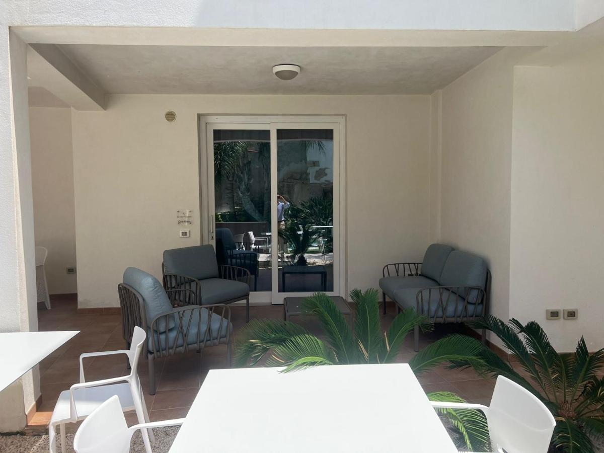 Le Cale Camera Privata In Residence Φαβινιάνα Εξωτερικό φωτογραφία