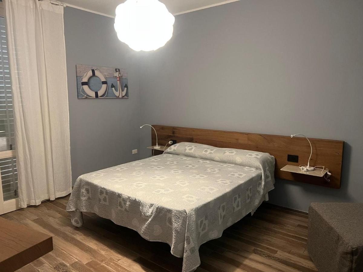 Le Cale Camera Privata In Residence Φαβινιάνα Εξωτερικό φωτογραφία
